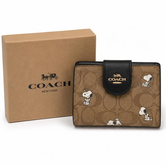 Authentic NWT Coach X Peanuts Snap Wallet In Signature Canvas With Snoopy Print CBN32