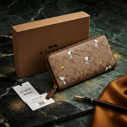 Coach X Peanuts Snap Wallet In Signature Canvas With Snoopy Print CBN32