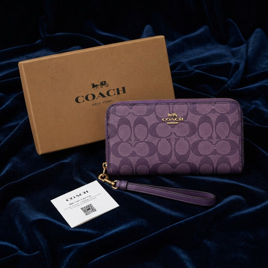Coach Snap Wallet In Signature Canvas With Snoopy Print — Authentic Designer Accessory